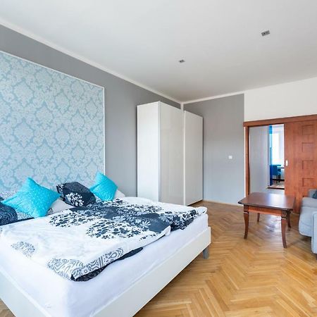 Bright Apartment Few Steps From Centre Prague Exterior photo